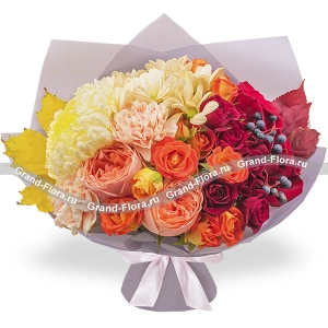 Осенний мотив - букет из красных роз и хризантем Осенний мотив - букет из красных роз и хризантем